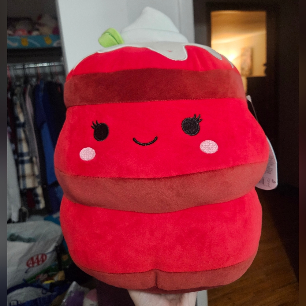 NWT Hodel The Red Pancakes 12" Squishmallow